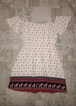 Сарафан h&m  бежевий

платье 371