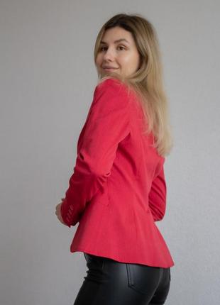 Пиджак красный женский