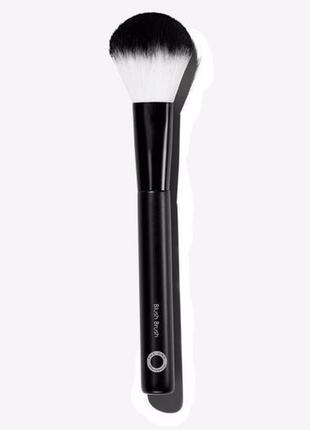 Пензлик для тональної основи the one