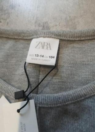 Zara мягкое теплое платье приятное на ощупь

оригинал заказа на официальном сайте3 фото