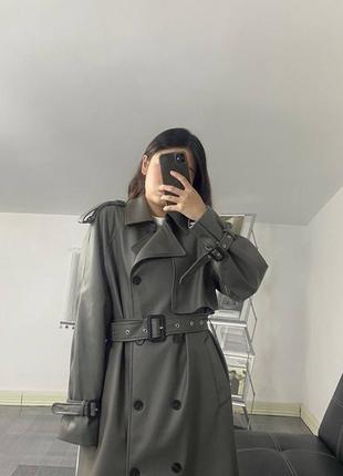 Женский кожаный удлиненный тренч, пальто черное, плащ8 фото