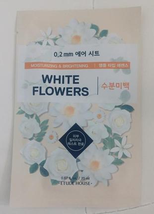 Тканевая маска для лица etude house white flowers2 фото