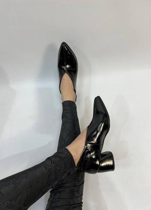 Черные лаковые туфли виола натуральна кожа лак 36-41