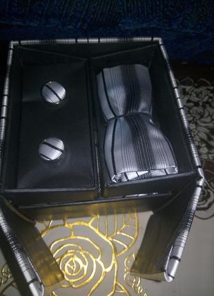 Галстук для дорогого мужчины