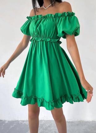 Жіноча сукня коротка нарядна біла зелена синя електрик базова з відкритими плечима