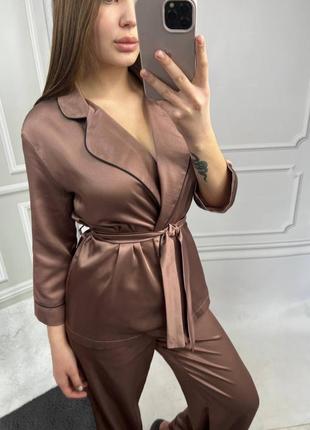 Вишуканий домашній костюм. шовковий домашній костюм. шовкова сорочка з поясом та штани . шовковий вкорочений халат та штани