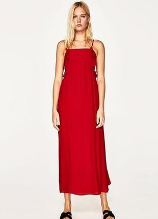 Стильный красный сарафан zara