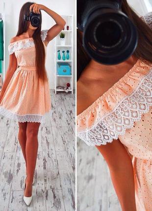 Легка літня сукня