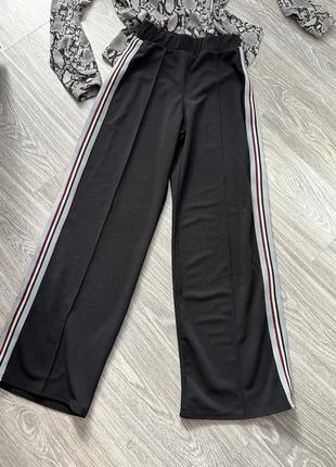 Штани з лампасами 3