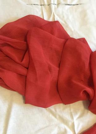 Блуза красная с открытыми плечами, рукава рюши, объемные, шифон4 фото