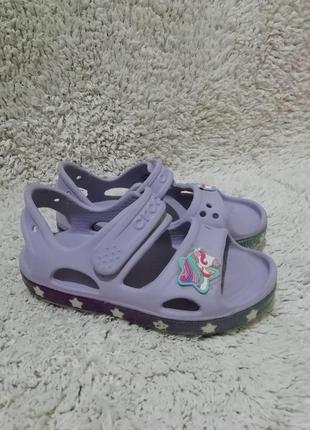 Босоніжки crocs з 9