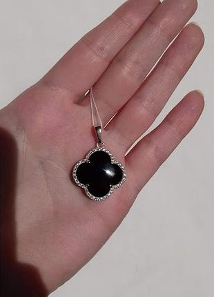 Серебряный кулон с ониксом в стиле ван клиф