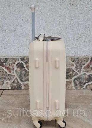Красивые прочный  надежный чемодан wings 266  poland 🇵🇱6 фото