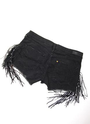 Черные джинсовые короткие шорты с бахромой бренд h&m3 фото