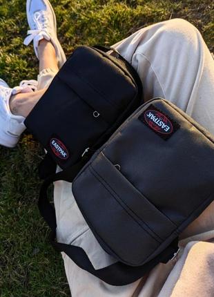 Сумка через плечо eastpak