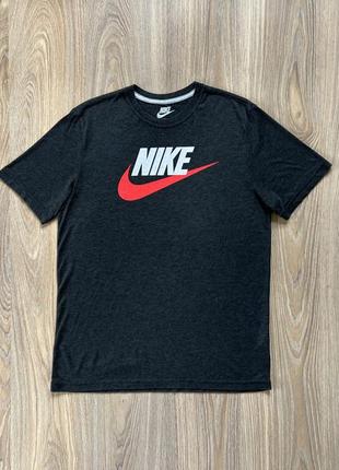 Мужская хлопковая футболка с принтом логотипом nike regular fit