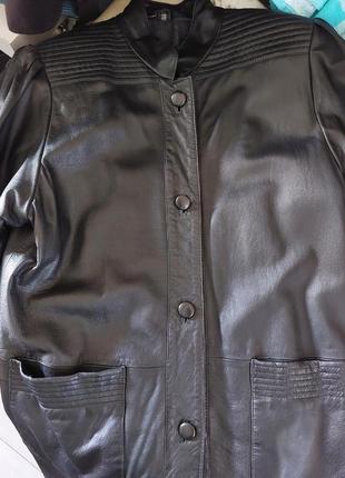 Шикарная кожаная куртка4 фото