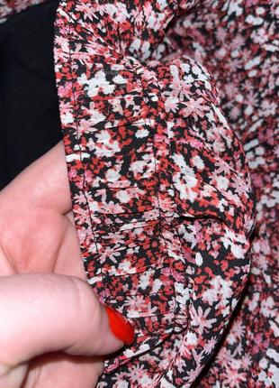Красивая юбка в цветочный принт4 фото