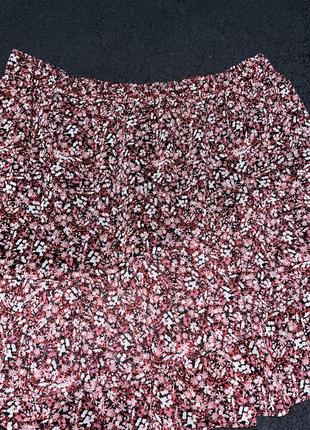 Красивая юбка в цветочный принт2 фото