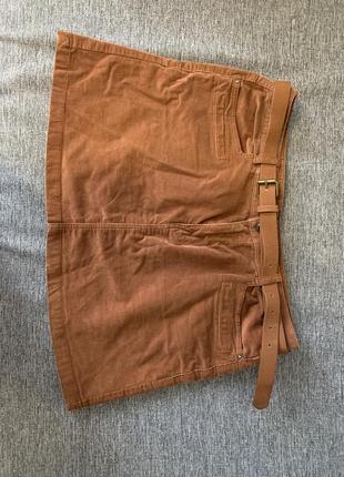Вельветовая коричневая мини-юбка с поясом2 фото