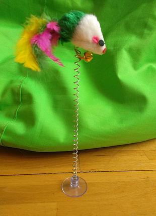 Іграшка на присоску