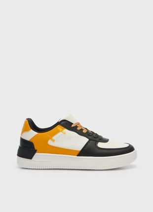 Кросівки екошкіра