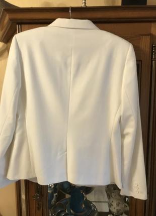 Новый белый пиджак от karen by simonsen2 фото
