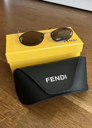 Очки fendi