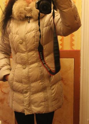 Зимний теплый бежевый пуховик куртка песец 38р1 фото