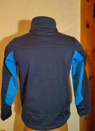 Продам спортивну кофту на хлопчика3 фото