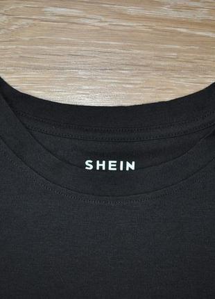 Черная футболка с принтом shein4 фото