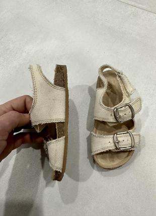 Сандали baby zara. оригинал4 фото