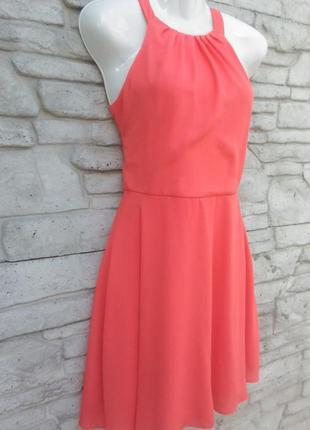 Нежное, шифоновое платье кораллового цвета5 фото