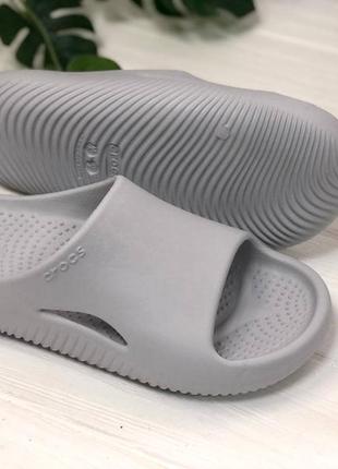 Шльопанці слайди крокси сірі crocs mellow slide gray шльопанці унісекс жіночі чоловічі крокси2 фото