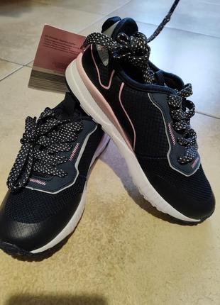 Кроссовки для девочки фирмы alive