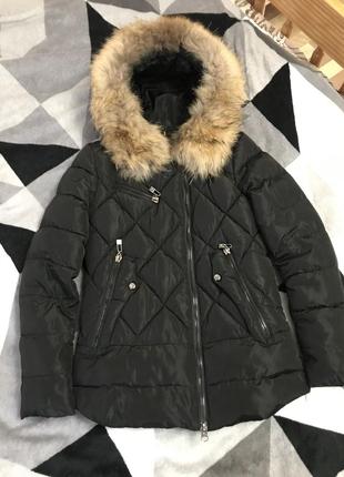 Зимняя куртка с натуральным мехом1 фото