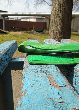 Повязка лента нарукавная зеленая велкро