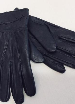 Женские кожаные варежки