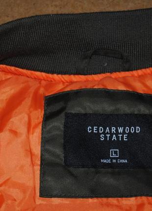 Cedarwood state дутий утеплений бомбер клубна куртка з кишенею6 фото