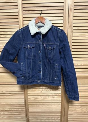 Джинсовая куртка levi's на меху