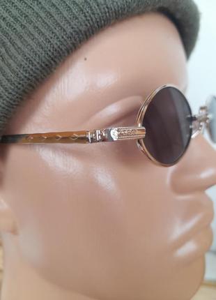 Стильные овальные очки в металлической серебристой оправе3 фото