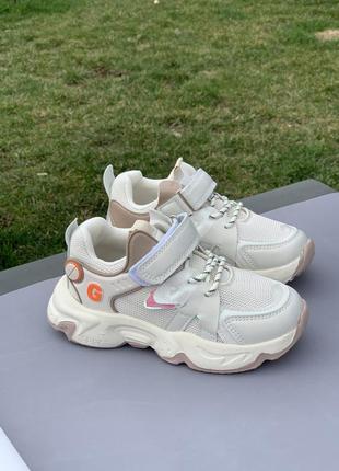 Кросівки для дівчинки 4