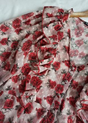 Воздушная блуза в цветочный принт с объемными рукавами фонариками2 фото
