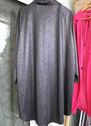 Нарядное стильное платье-туника рубашечного покроя с глиттером8 фото