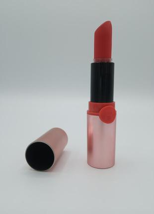 Makeup revolution powder matte lipstick captivate помада для губ матова червона