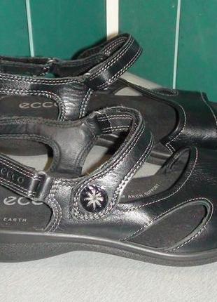 Ecco - шкіряні босоніжки сандалі