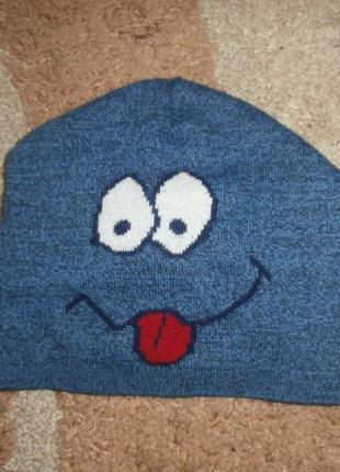 Шапка не щільна, весна-осінь