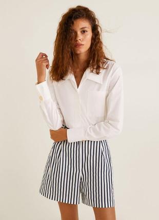Гарні шорти в смужку