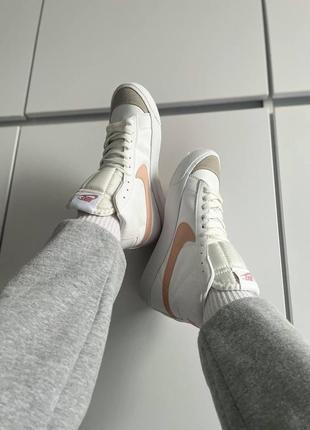 Nike blazer mid vintage 77"white/pink"