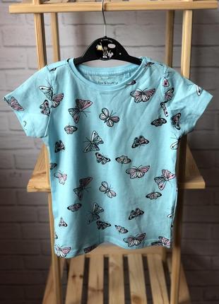 Фірмова футболочка